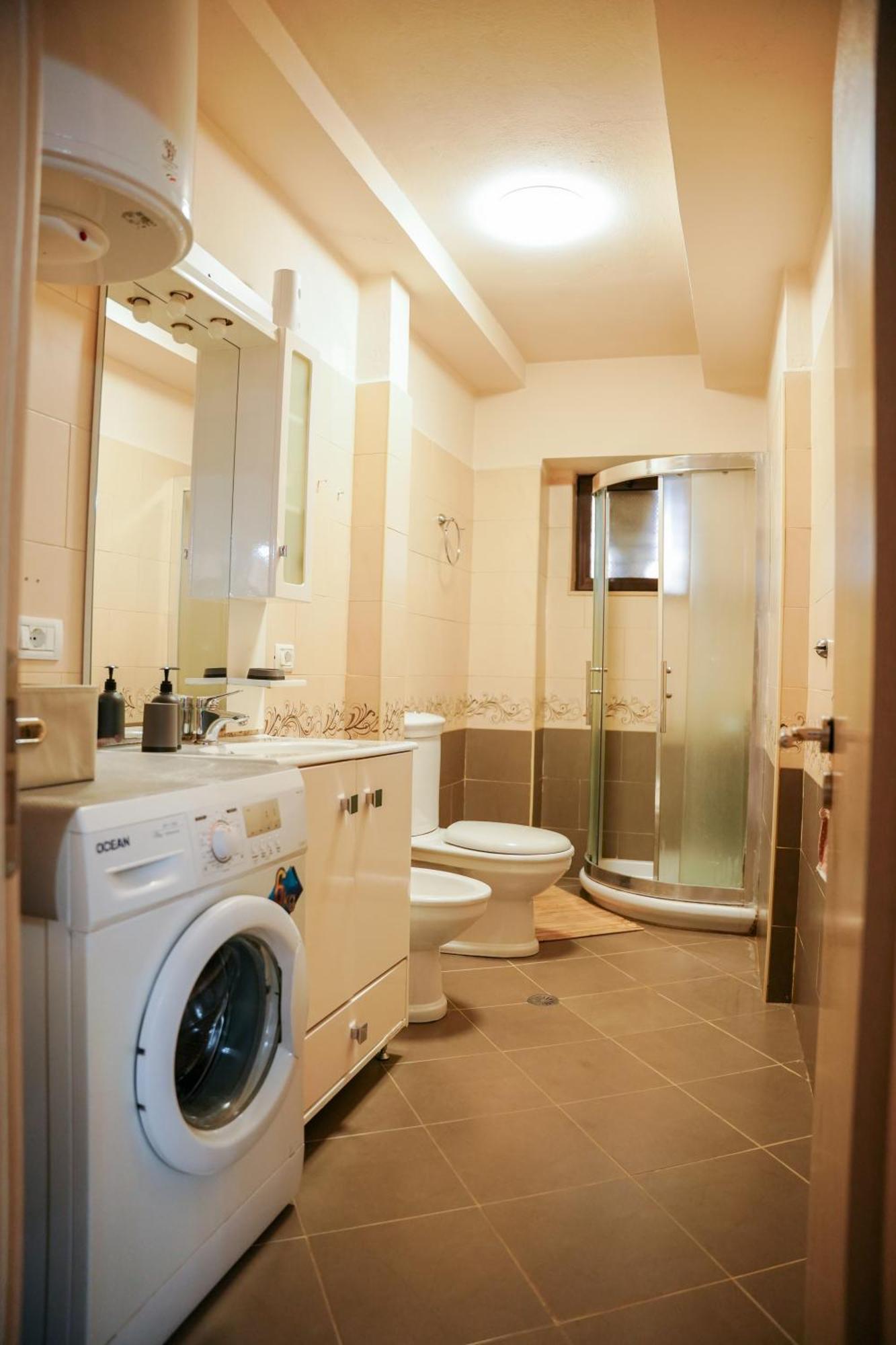 Tirana Centre Lions Gate 1 Apartment Bagian luar foto