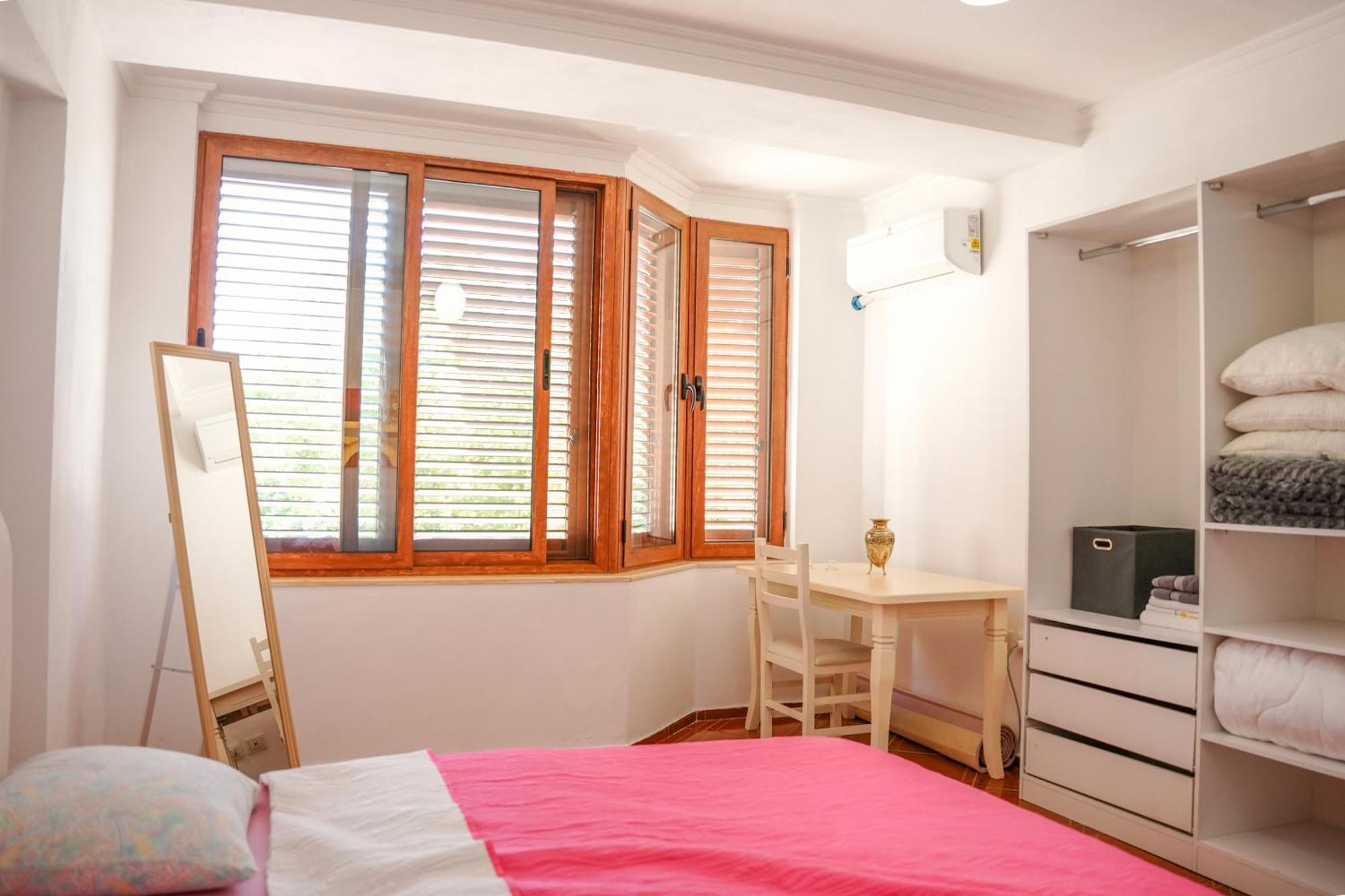 Tirana Centre Lions Gate 1 Apartment Bagian luar foto