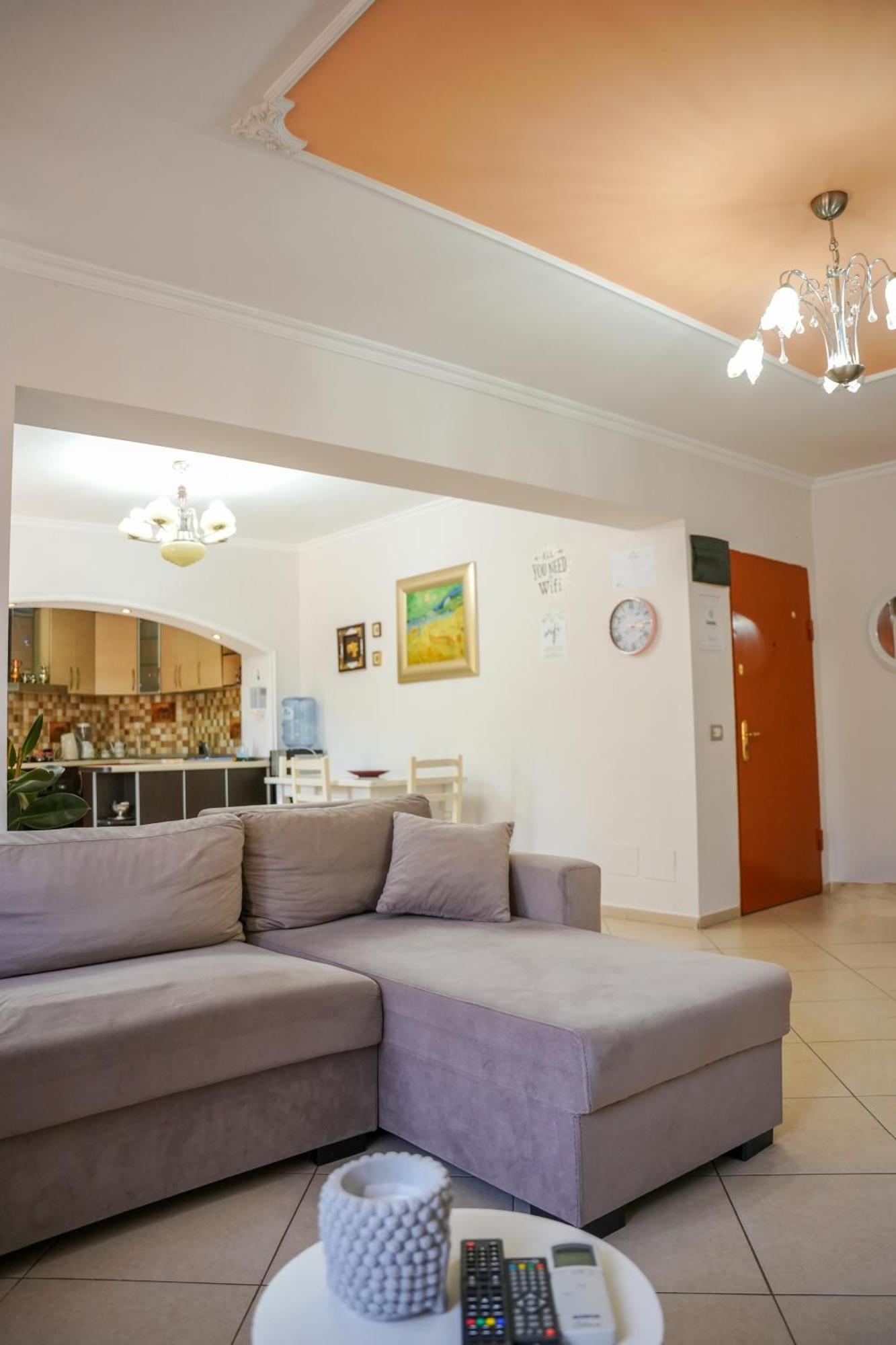 Tirana Centre Lions Gate 1 Apartment Bagian luar foto